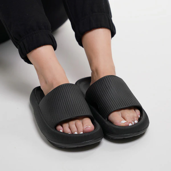 The Cloudies - Best Shoes For Tired and Swollen Feet - Image 3